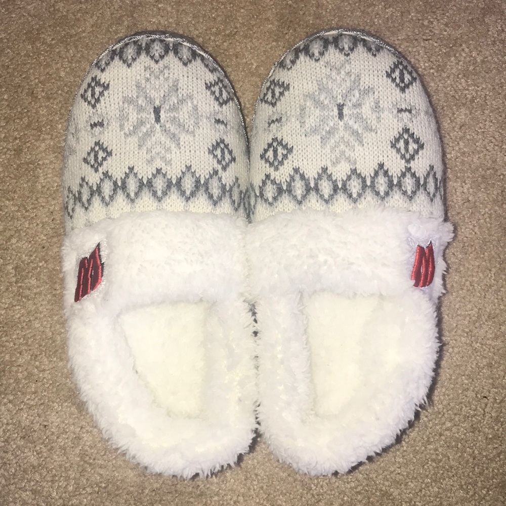 Wisconsin Women’s Slippers
